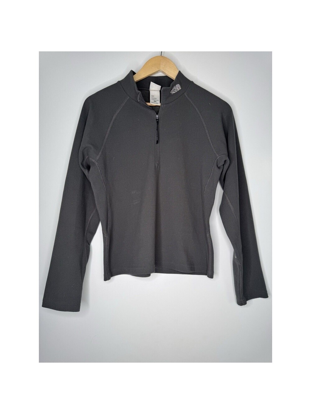 The North Face Womens 1/4 Zip Pullover Long Sleeve Top Gray Size M Medium